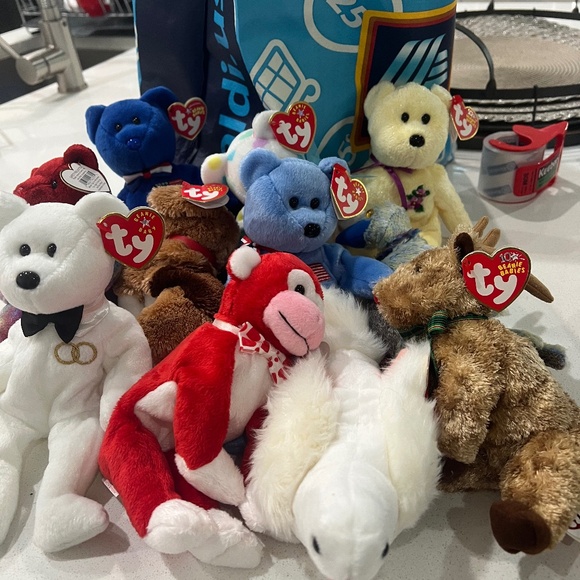 Ten new with tags beanie babies - Picture 1 of 1